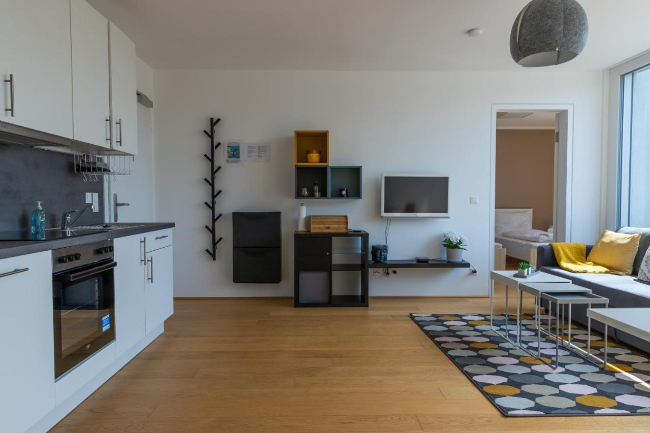 Maureen Lovely 2 Bedroom Unit With Community Pool Wiedeń