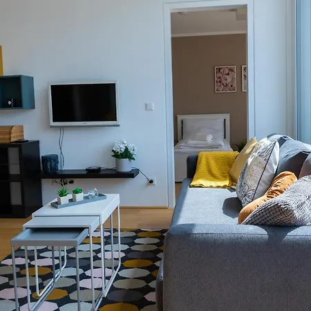 Maureen Lovely 2 Bedroom Unit With Community Pool Wiedeń Zewnętrze zdjęcie