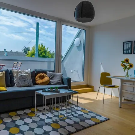 Maureen Lovely 2 Bedroom Unit With Community Pool Wiedeń Zewnętrze zdjęcie